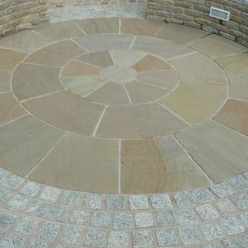 Sandstone & Limestone - Circle Setts 